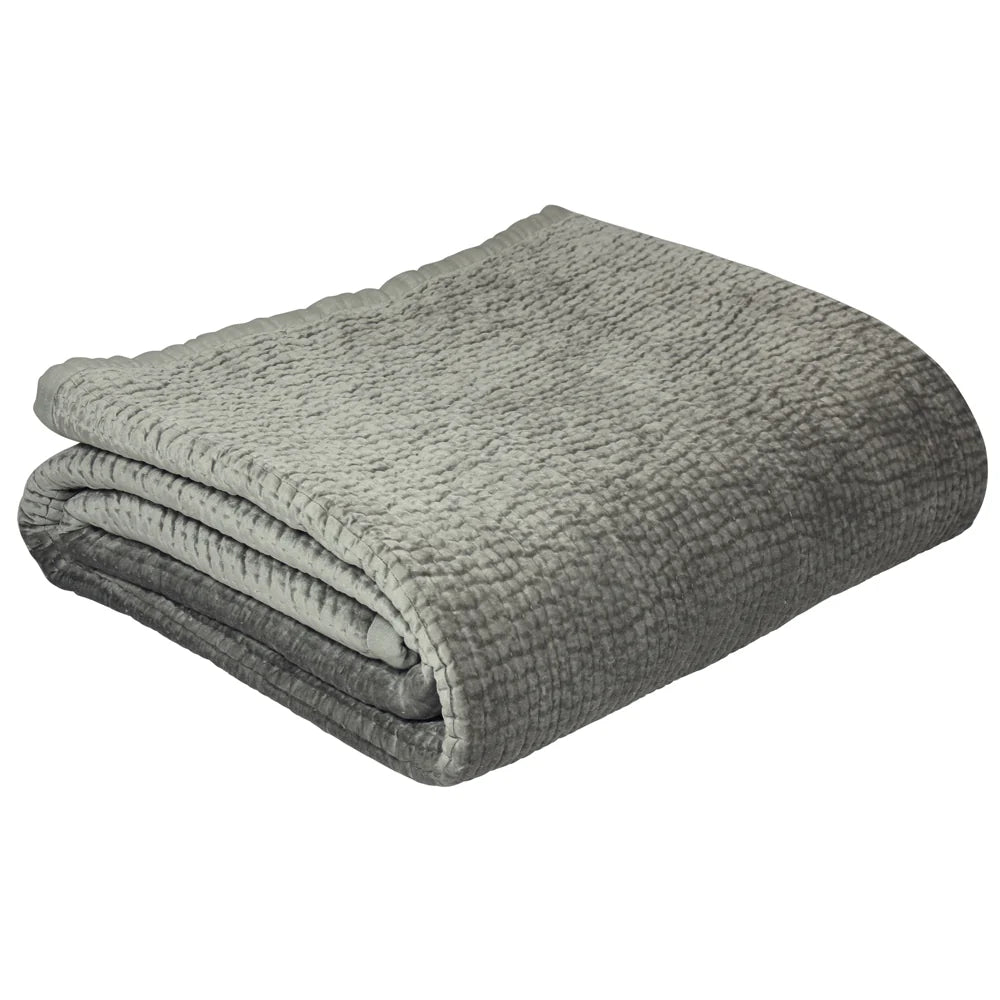 BROOKLANDS LARGE BEDSPREAD – SILVER | Paoletti