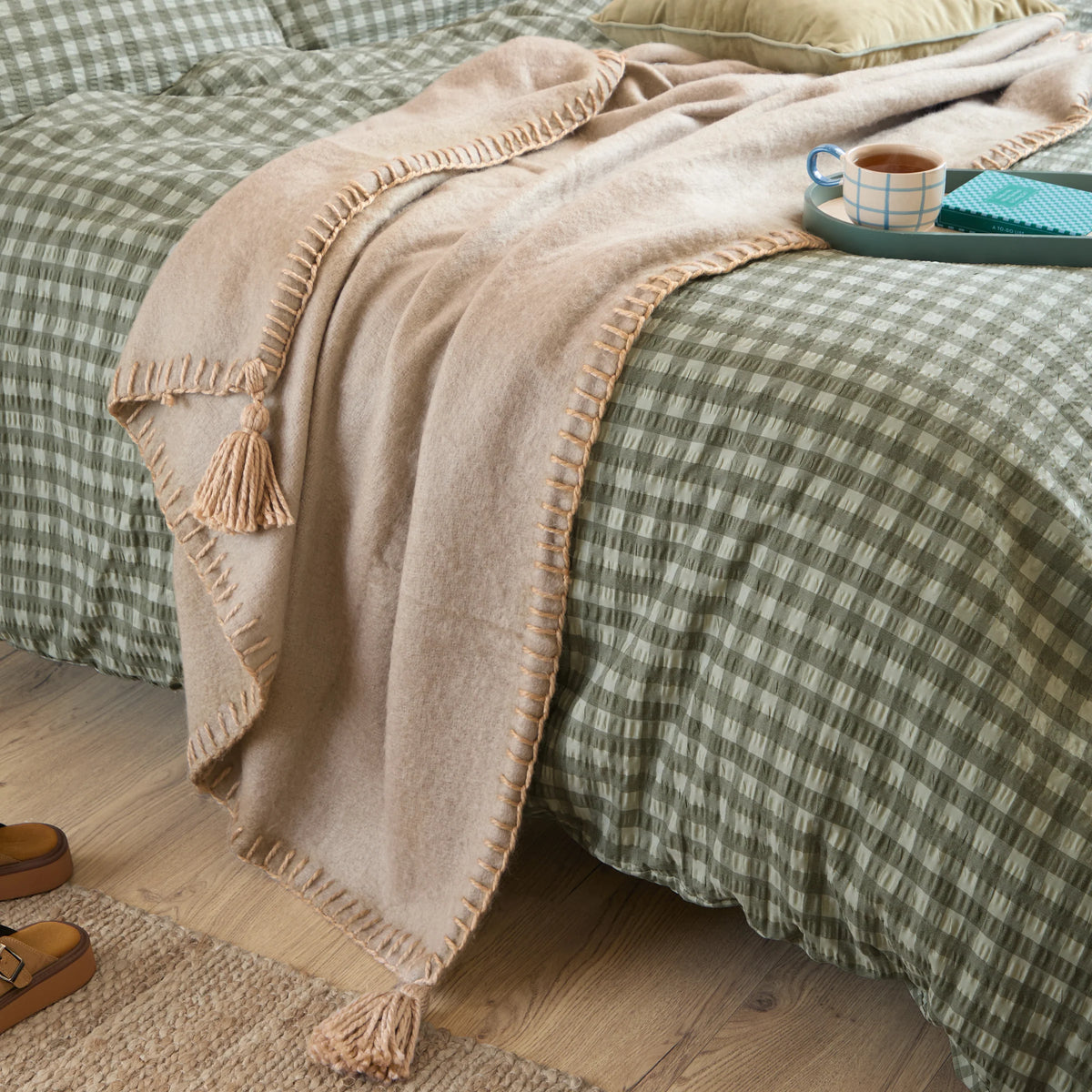 LOWEN WOOL BLEND BRUSHED THROW | Furn