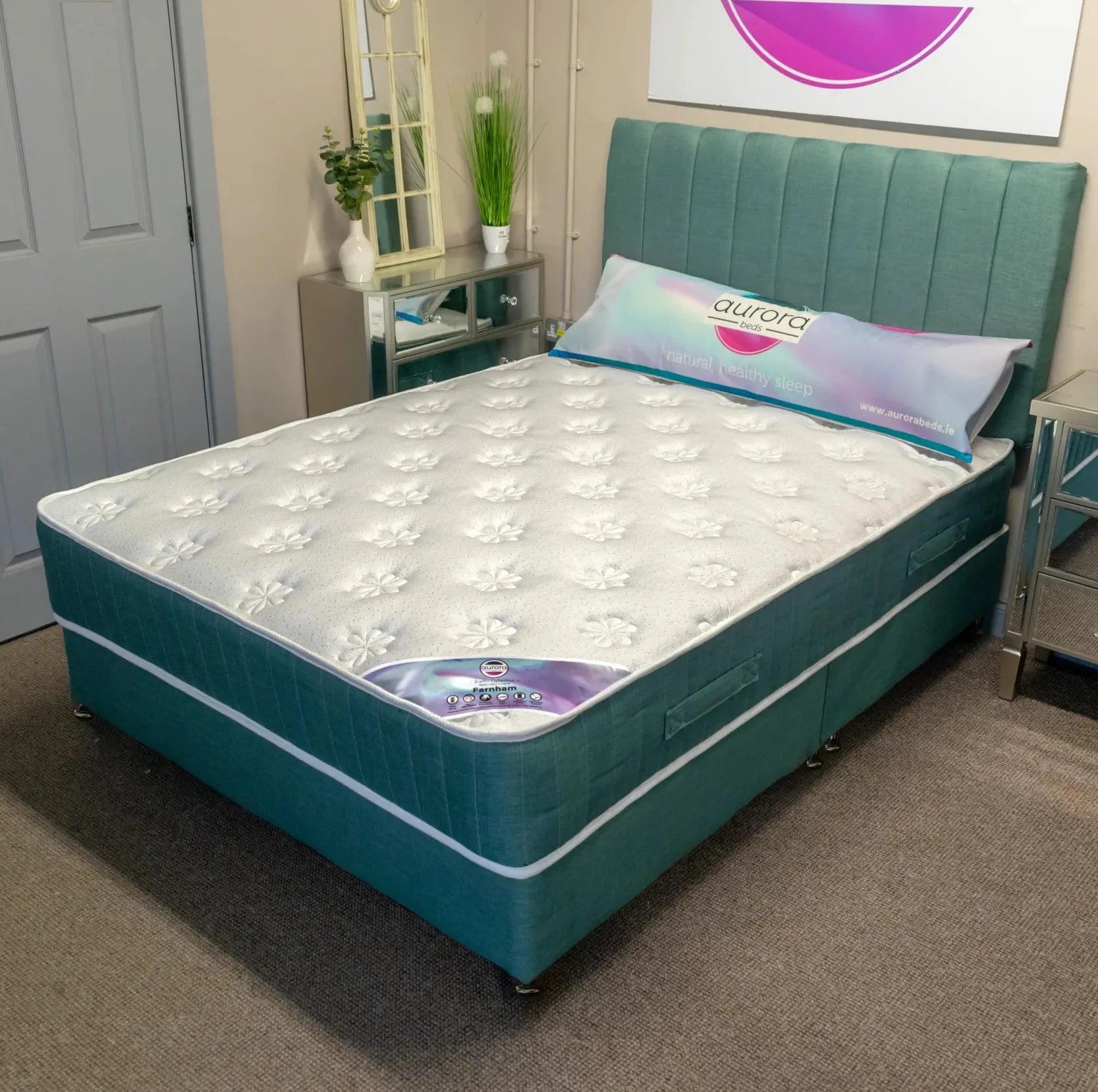 Aurora Bed Complete 3ft Single / No Drawer / Spiced Velvet Petrol Aurora BED Divan base