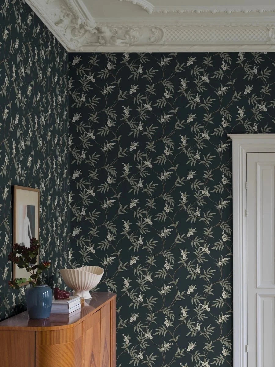 Boråstapeter Boråstapeter Wallpaper Floral Tree Black – by Boråstapeter