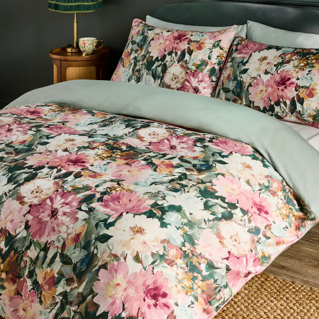 Clarke & Clarke Duvet Cover set TAHITI PRINTED 100% COTTON DUVET COVER SET by Clarke & Clarke
