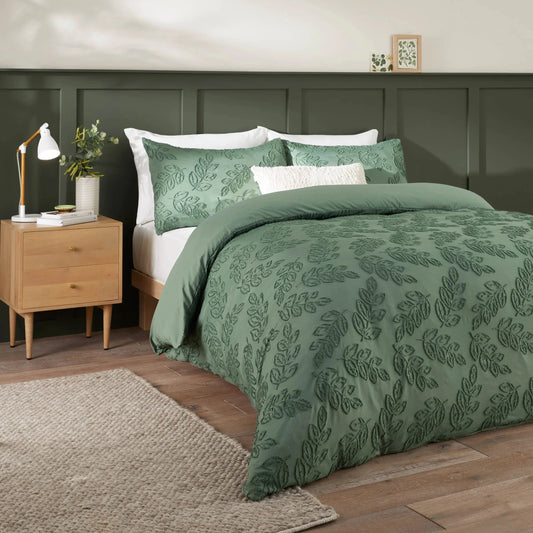 Duvet Day (Riva Home) Bedspread Duvet Day Seville Leaf Tufted Soft Touch Duvet Cover Set Green