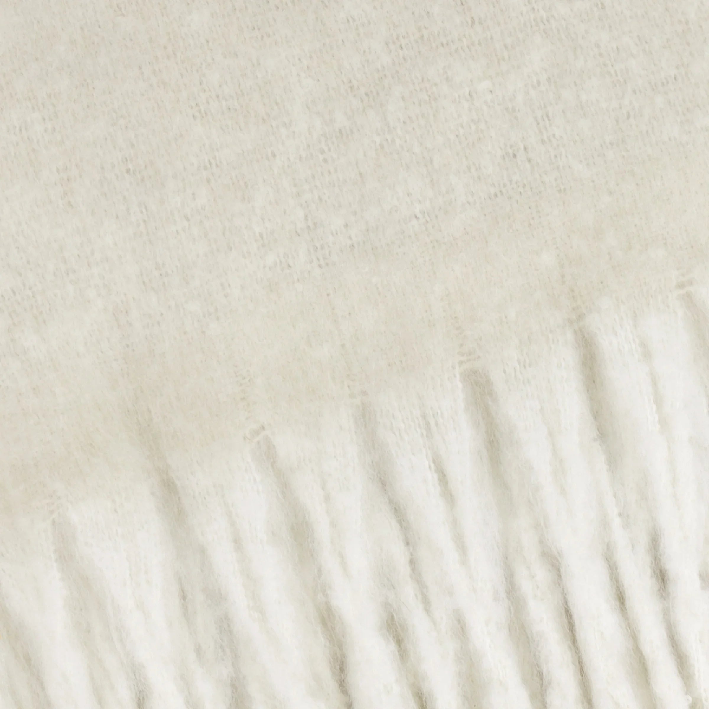 Furn (Riva Home) Bedspread/Throw COZY WOVEN TASSELLED THROW by Furn