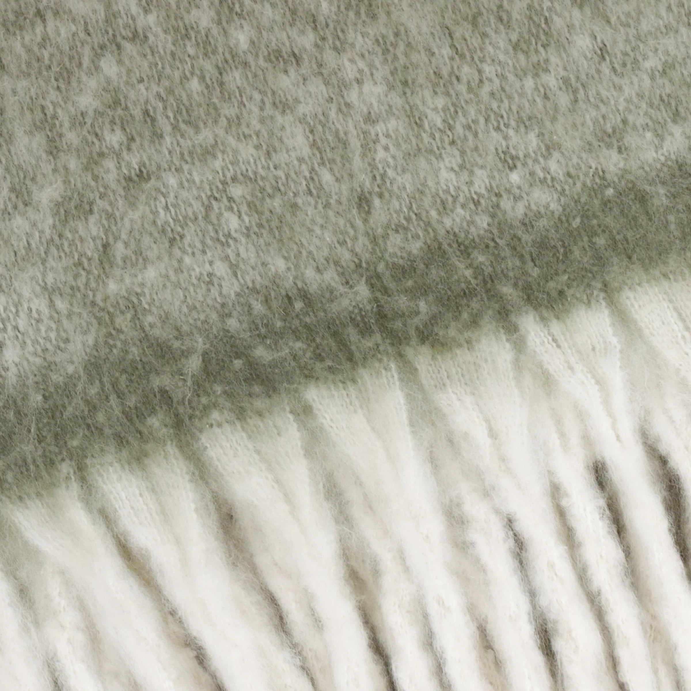 Furn (Riva Home) Bedspread/Throw COZY WOVEN TASSELLED THROW by Furn