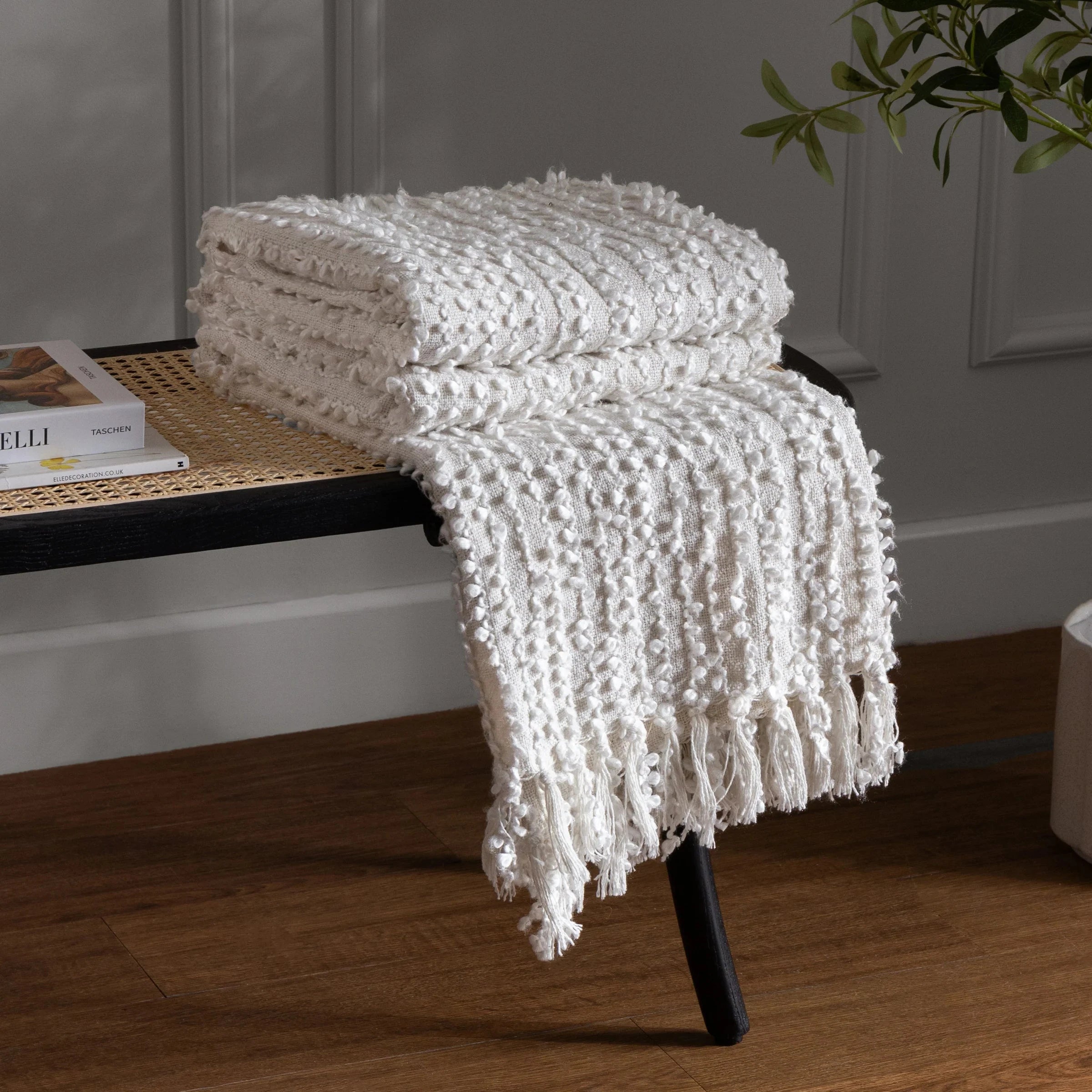 Hoem (Riva Home) Throw Arvo Woven Tasselled Throw Natural by HÖEM