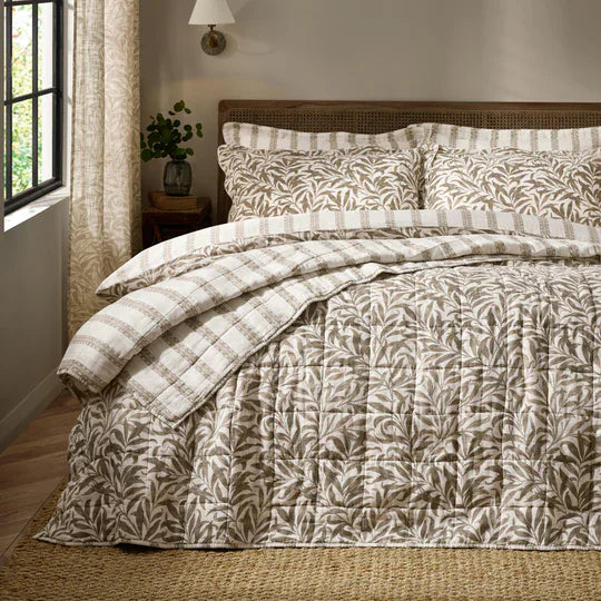 Morris & Co (Riva Home) Bedspread/Throw Natural WILLOW BOUGH BEDSPREAD by William Morris at Home