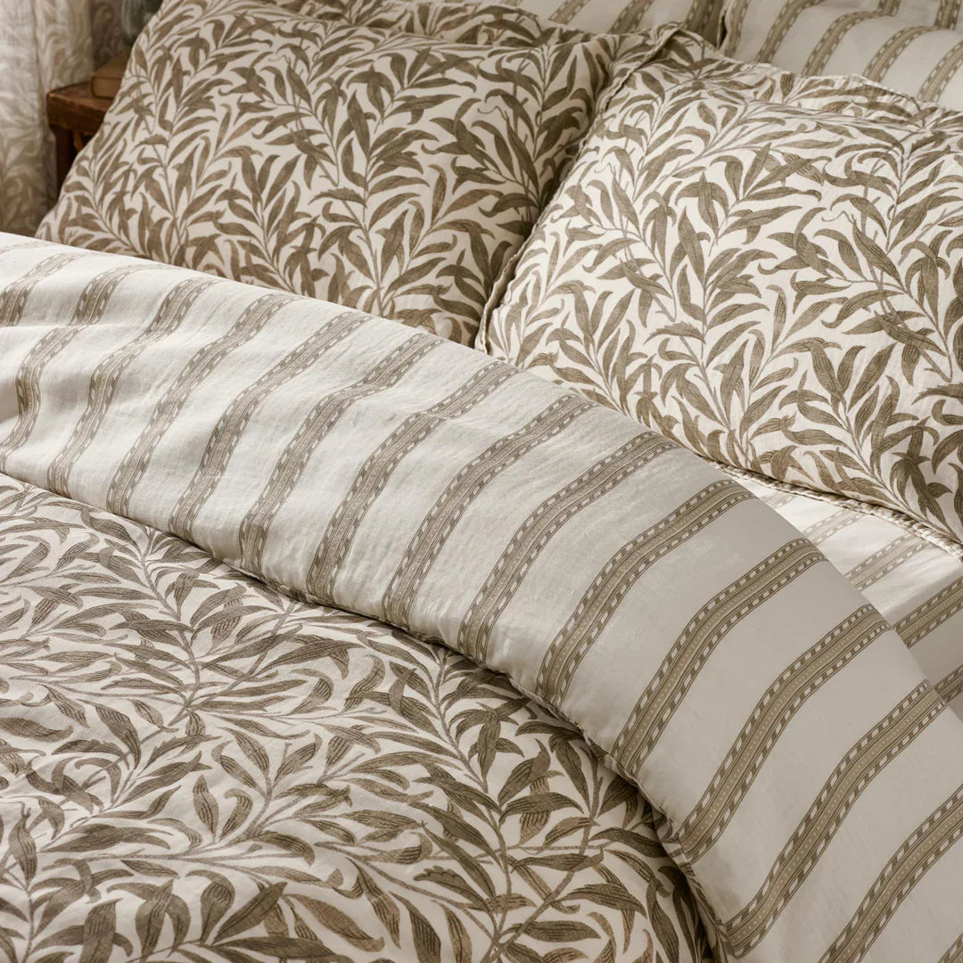 Morris & Co (Riva Home) Duvet Cover set WILLOW BOUGH DUVET COVER SET by William Morris at Home