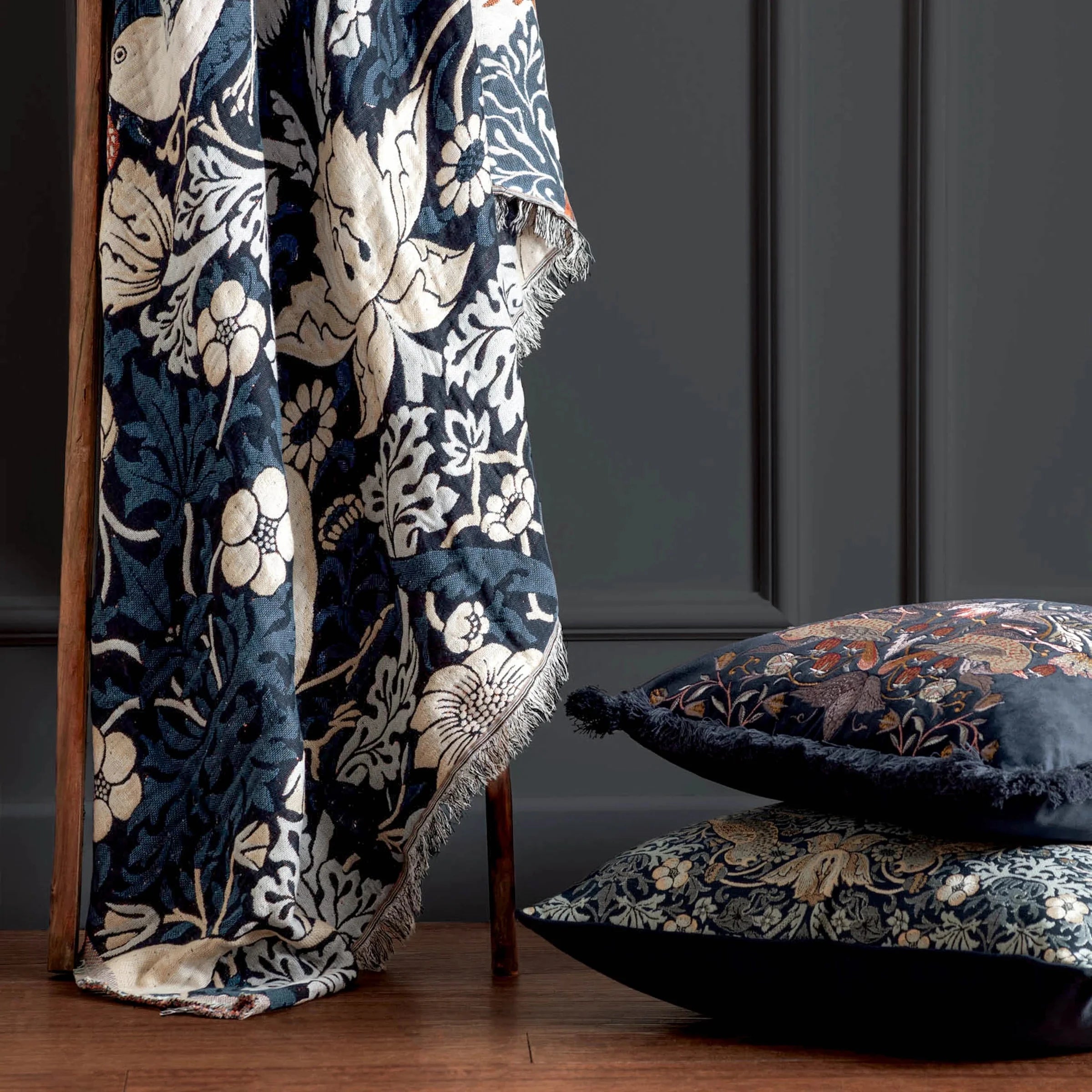 Morris & Co (Riva Home) Morris & Co Throw Morris & Co Strawberry Thief Jacquard Throw Indigo