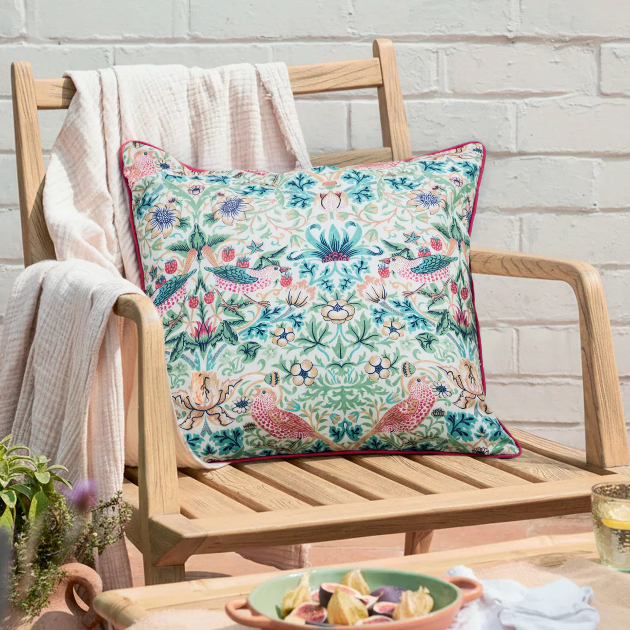 Morris & Co (Riva Home) Outdoor Designer Cushions Coral/Leaf Green STRAWBERRY THIEF OUTDOOR CUSHION by Morris & Co