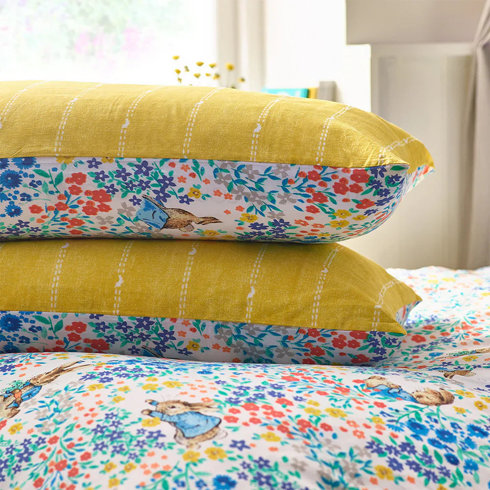 Peter Rabbit™ Duvet Cover set FLORELLI PETER RABBIT™ 100% COTTON DUVET COVER SET MULTI SINGLE
by Peter Rabbit™