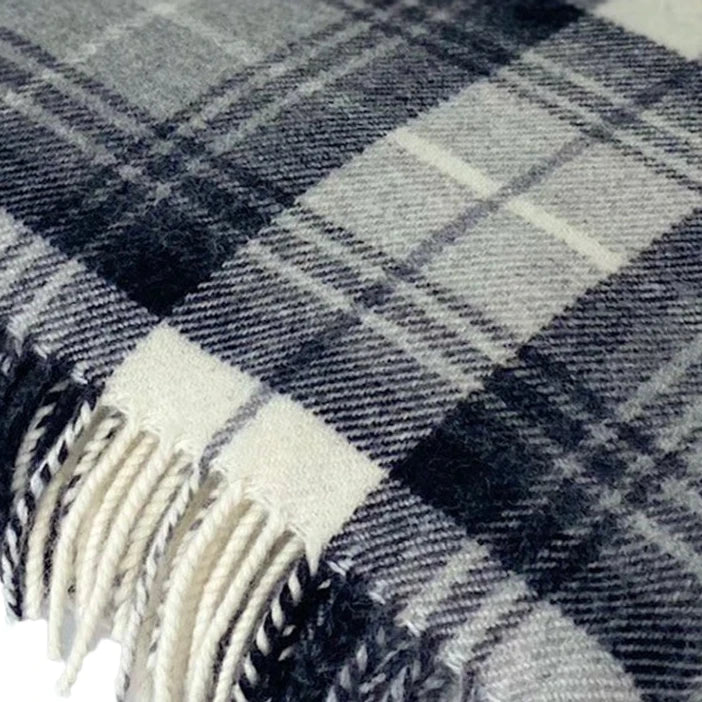 Remony Lambswool Throw Lindores Slate Lindores Marino Lambswool Throws 140x180cm