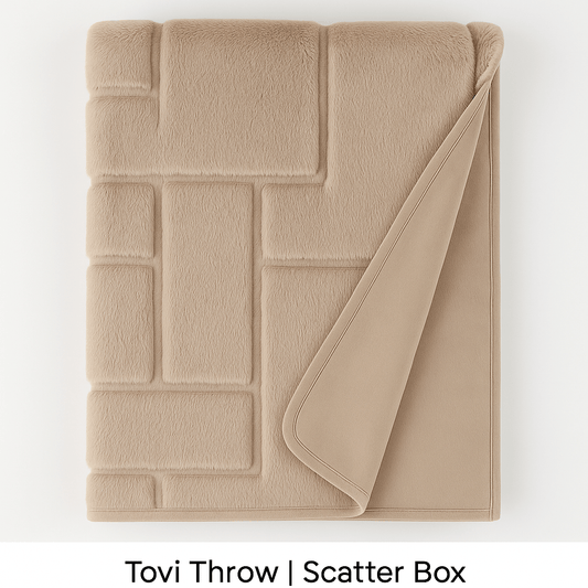 Scatter Box Bedspread Tovi Throw Natural Faux-Fur | 130 × 170 cm by Scatter Box