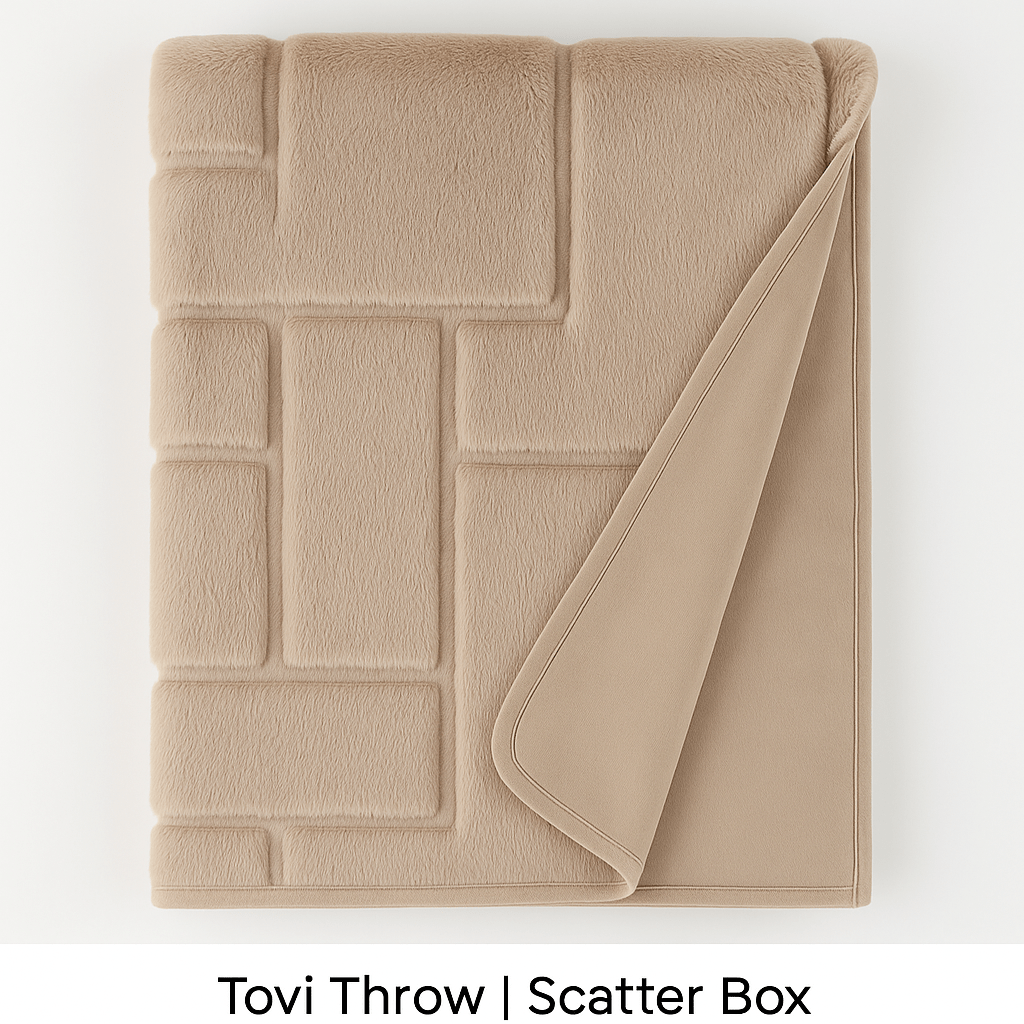 Scatter Box Bedspread Tovi Throw Natural Faux-Fur | 130 × 170 cm by Scatter Box