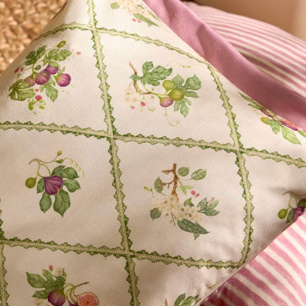 Voyage Maison (Riva Home) Outdoor Designer Cushions Voyage Maison Fig Trellis Printed Outdoor Cushion Purple