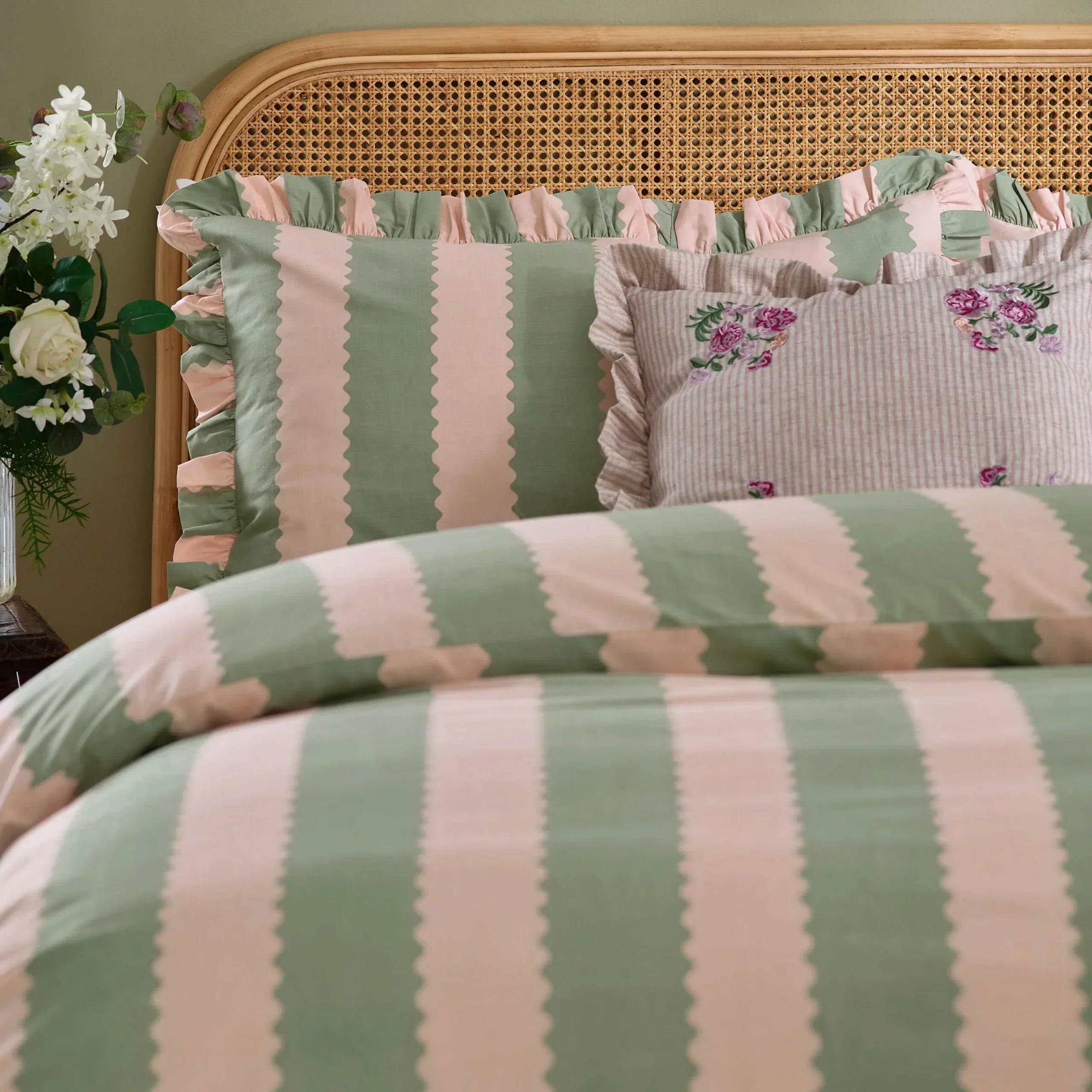 Wylder (Riva Home) Duvet Cover set BIRDIE STRIPE RUFFLE DUVET COVER SET by Wylder