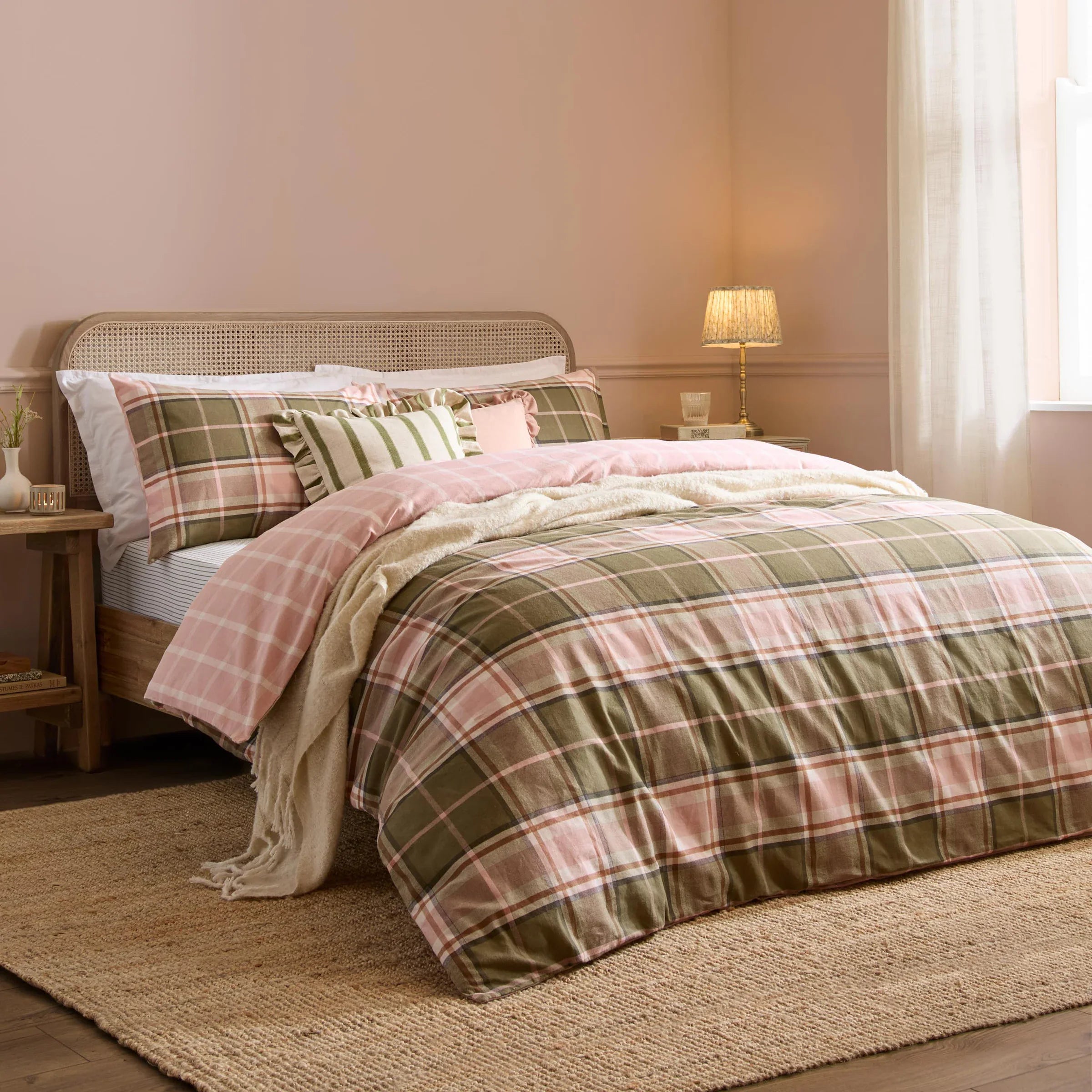 Wylder (Riva Home) Duvet Cover set BRAEMAR CHECK SOFT BRUSHED COTTON DUVET COVER SET PINK/GREEN by Wylder