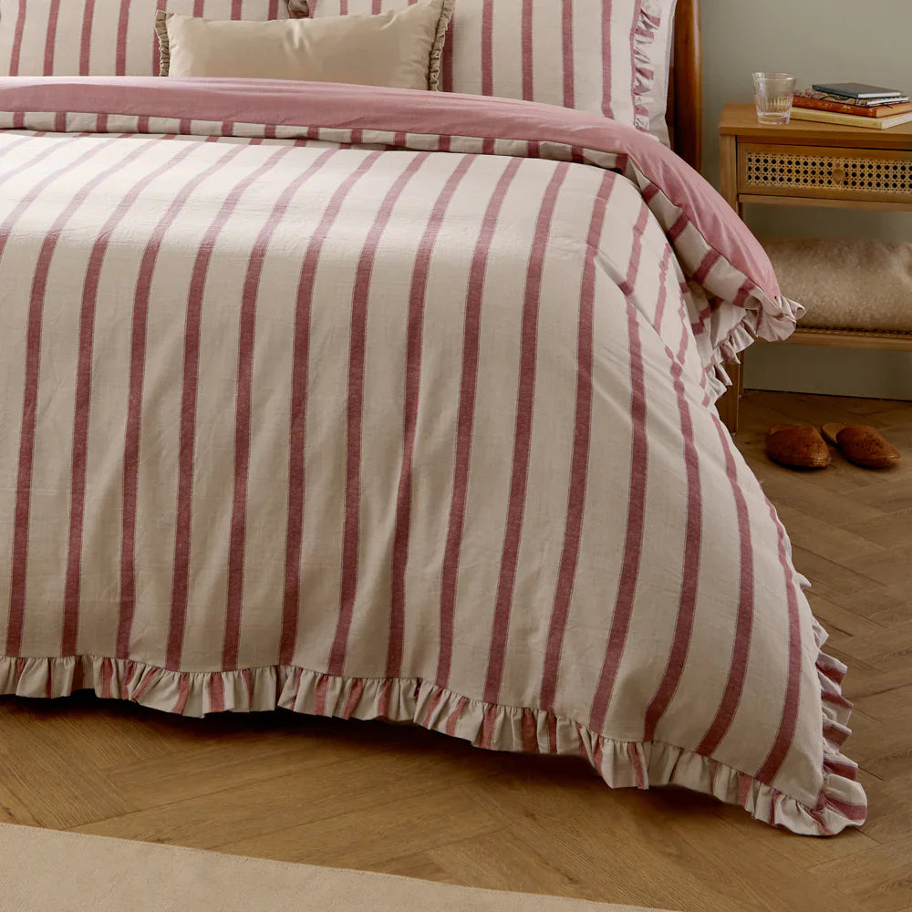Wylder (Riva Home) Duvet Cover set CONNIE STRIPED RUFFLE DUVET COVER SET by Wylder