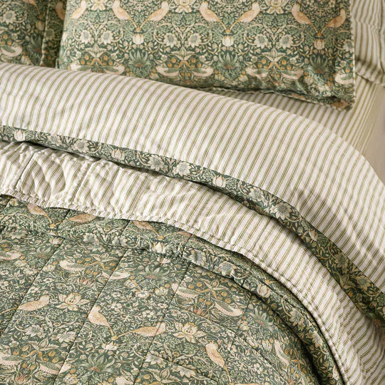 WILLIAM MORRIS AT HOME BEDDING | The Heritage Edit