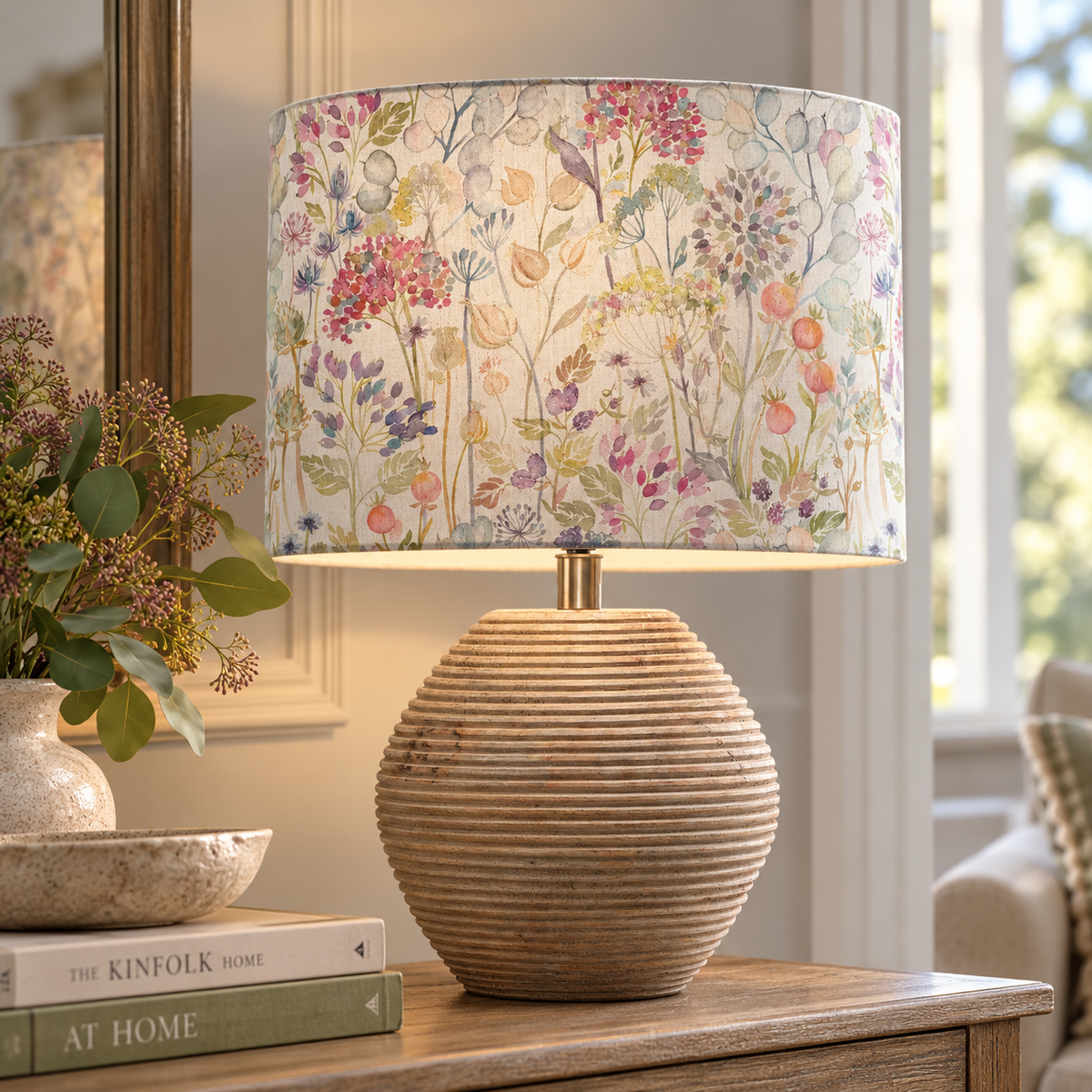 CERYS TABLE LAMP WITH HEDGEROW LINEN PRINT SHADE – WHITE SAND, 40CM  | Voyage Maison