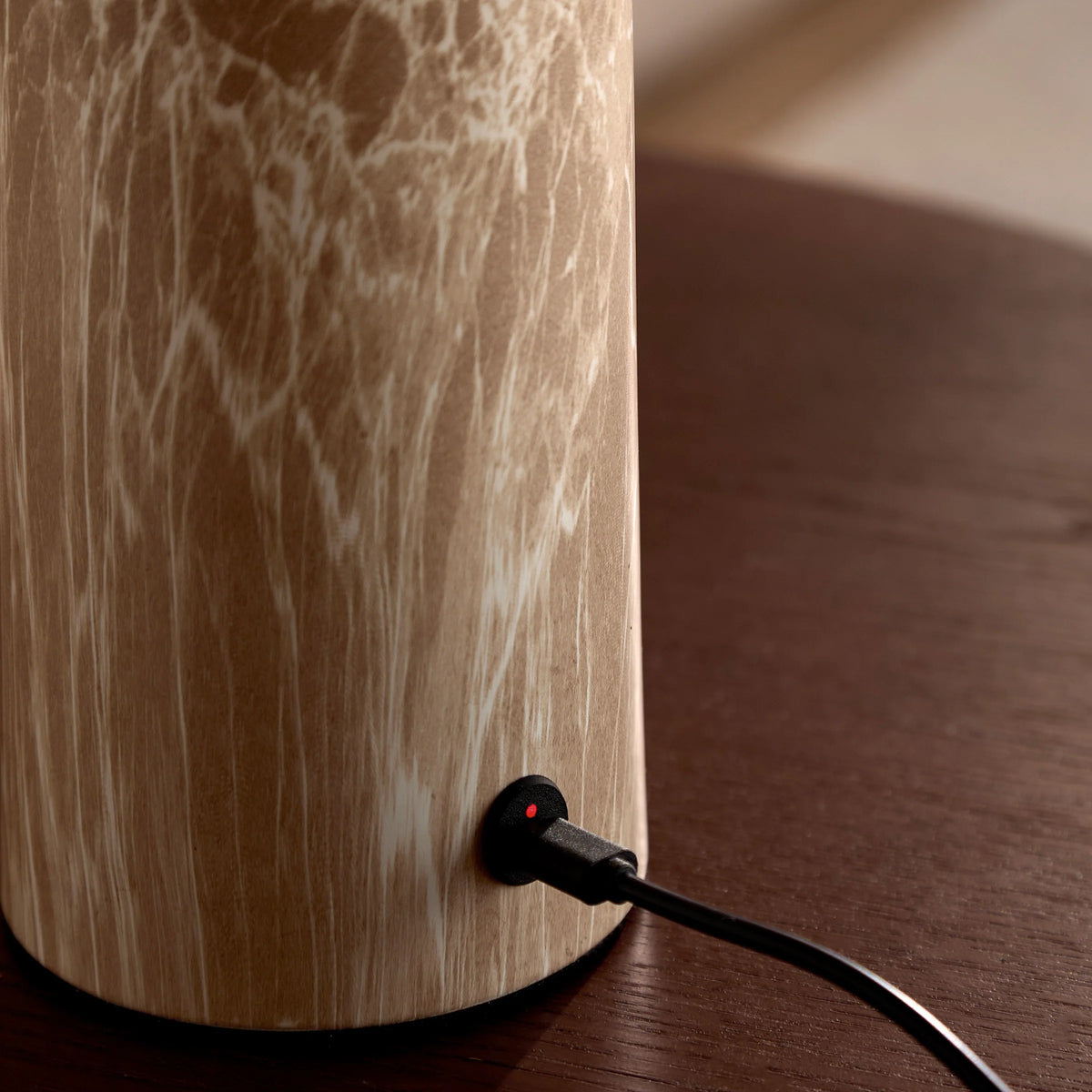 AUSTELL TABLE LAMP – ROSSO, ESPRESSO BROWN & SAND | Yard