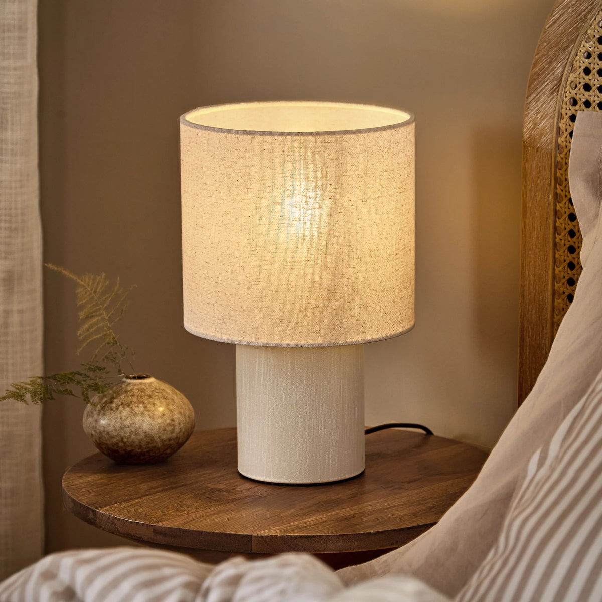 FINN TABLE LAMP – AGED BRASS, ESPRESSO BROWN, OLIVE &amp; SANDSTONE | YARD