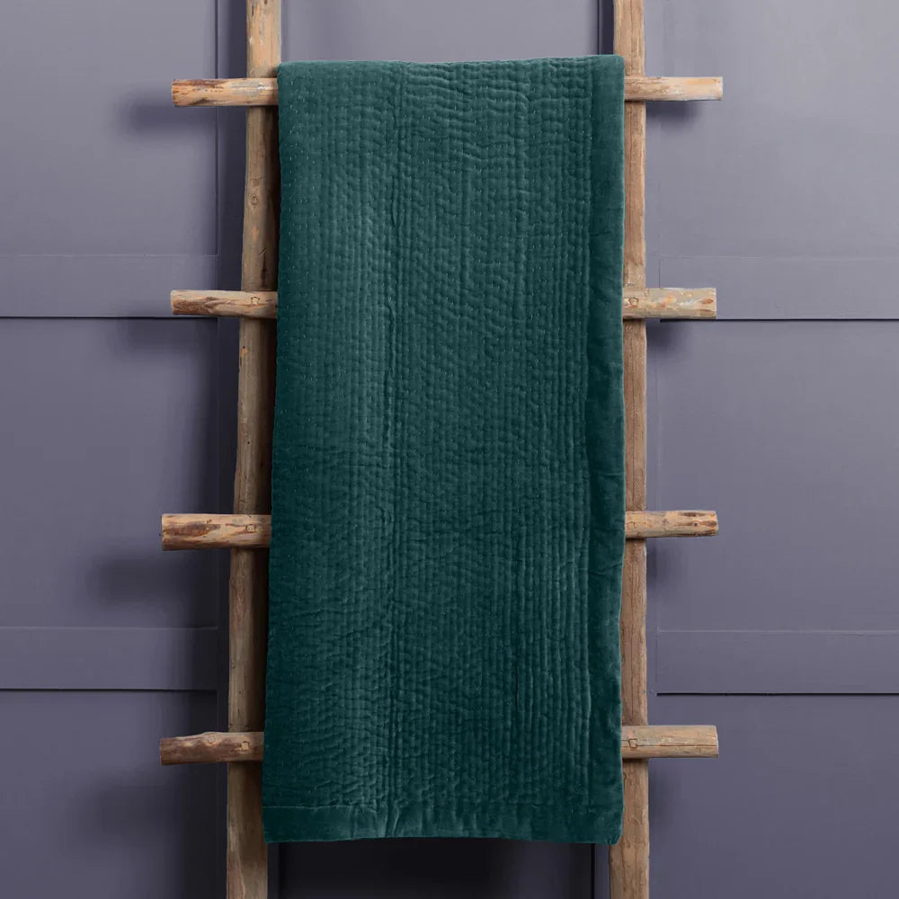 HAZE VELVET QUILTED THROW by ADDITIONS (Voyage Maison)