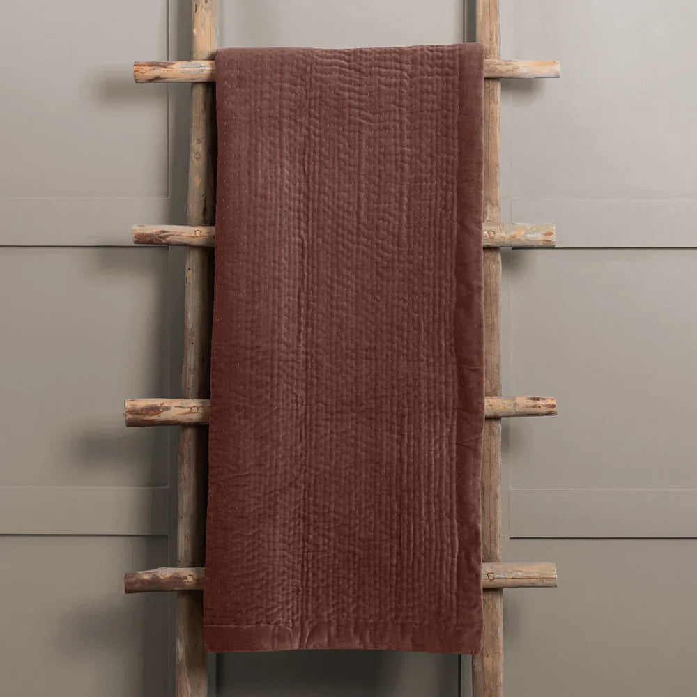 HAZE VELVET QUILTED THROW by ADDITIONS (Voyage Maison)