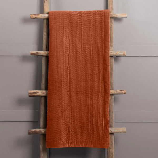 HAZE VELVET QUILTED THROW by ADDITIONS (Voyage Maison)