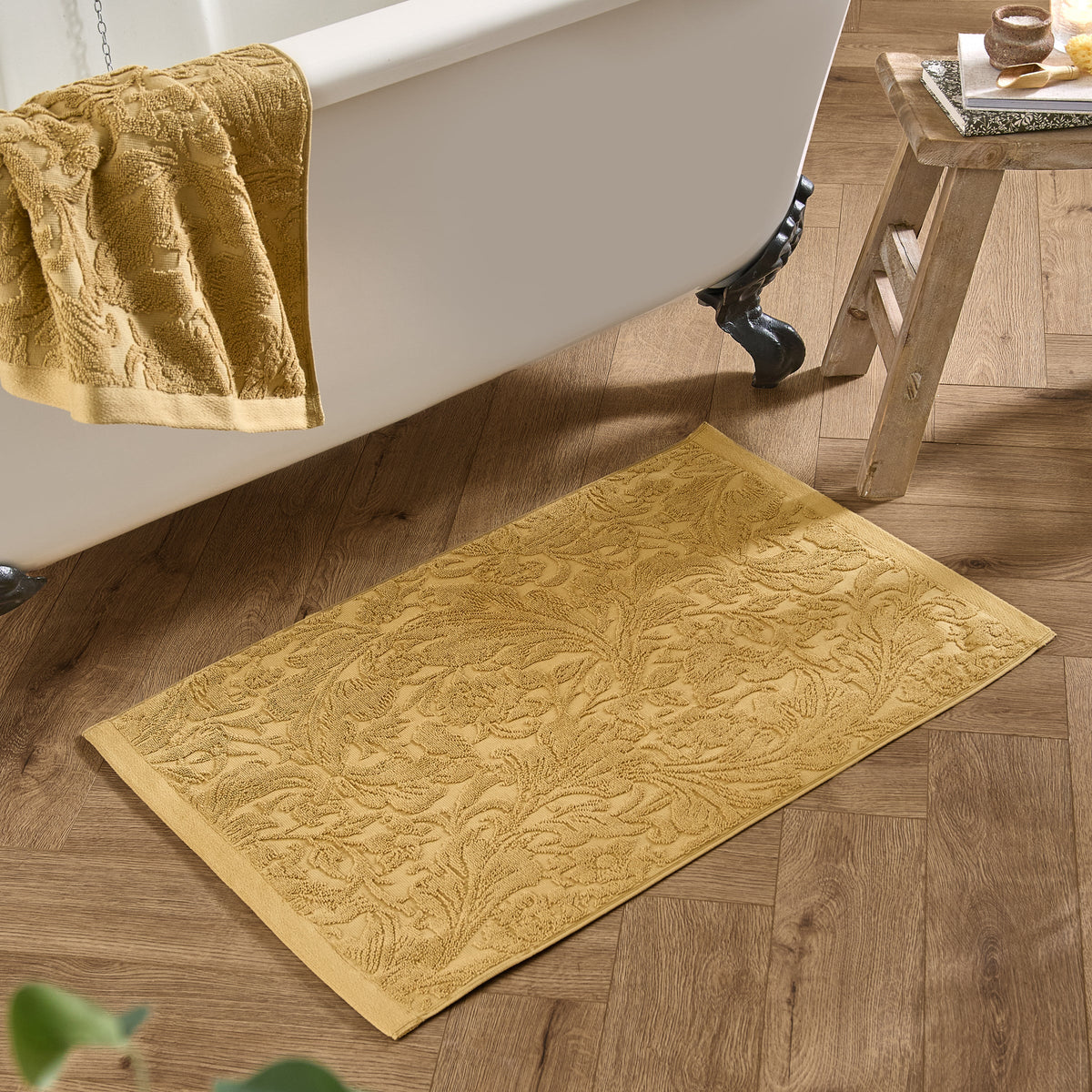 LEICESTER TOWEL COLLECTION | Morris & Co.