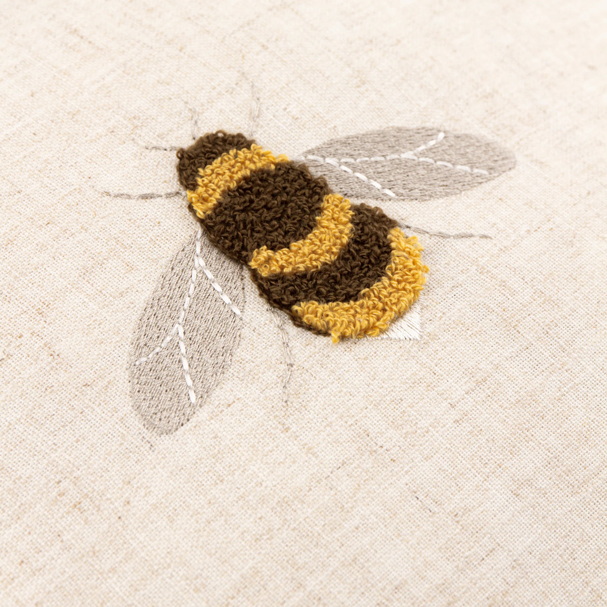 RAMBLE BEE TUFTED CUSHION Natural by Wylder
