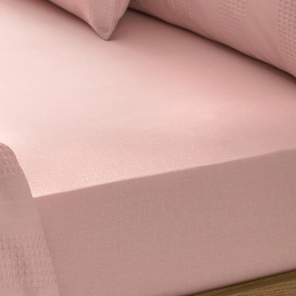THE PLAIN ONE FITTED SHEET | Furn