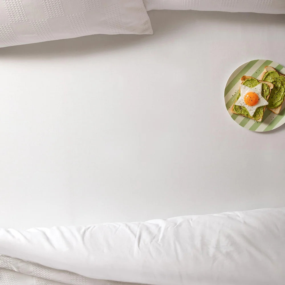 THE PLAIN ONE FITTED SHEET | Furn