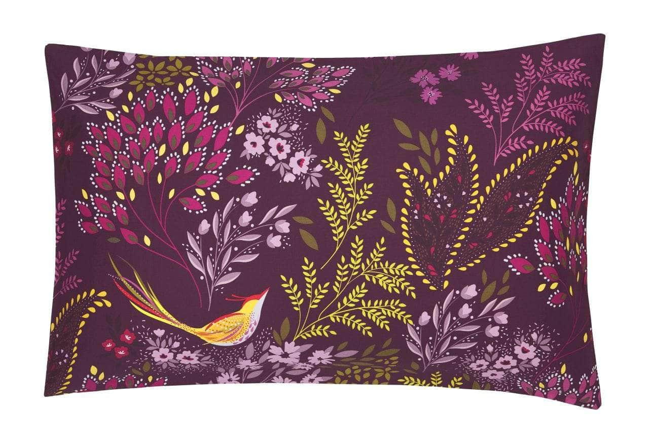 Ashley Wilde Bedspread Kingsize Duvet set Songbird Plum Bedding by Sara Miller