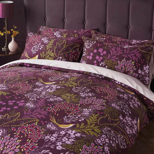 Ashley Wilde Bedspread Kingsize Duvet set Songbird Plum Bedding by Sara Miller