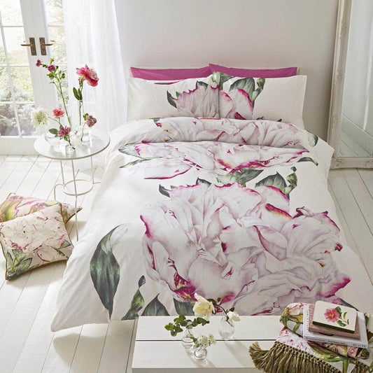 Ashley Wilde Voyage Maison Bedspread Voyage Maison & Parcevall Peony Fuchsia Bedding