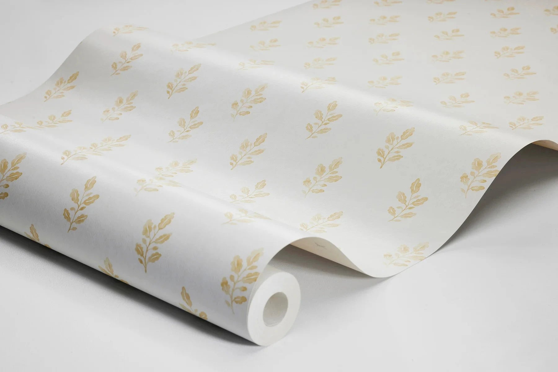 Boråstapeter Boråstapeter Wallpaper Little Oak Yellow – by Boråstapeter (10 metre roll)