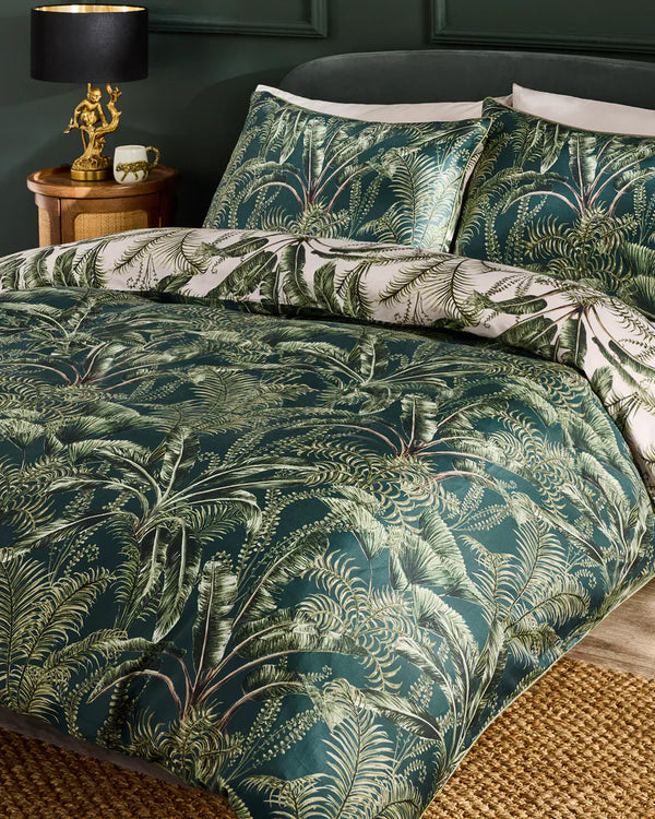 MAJORELLE REVERSIBLE 100% COTTON DUVET COVER SET
by Clarke & Clarke