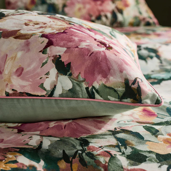 TAHITI PRINTED 100% COTTON DUVET COVER SET by Clarke & Clarke