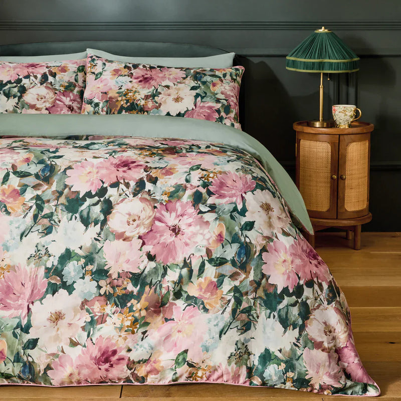 TAHITI PRINTED 100% COTTON DUVET COVER SET by Clarke & Clarke