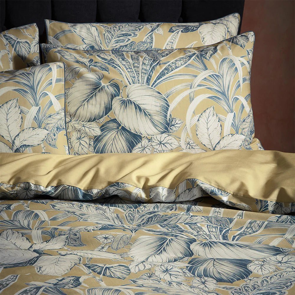 Edinburgh Weavers Bedspread EW Tivoli Tropical Printed Piped Duvet Cover Set in Gilt