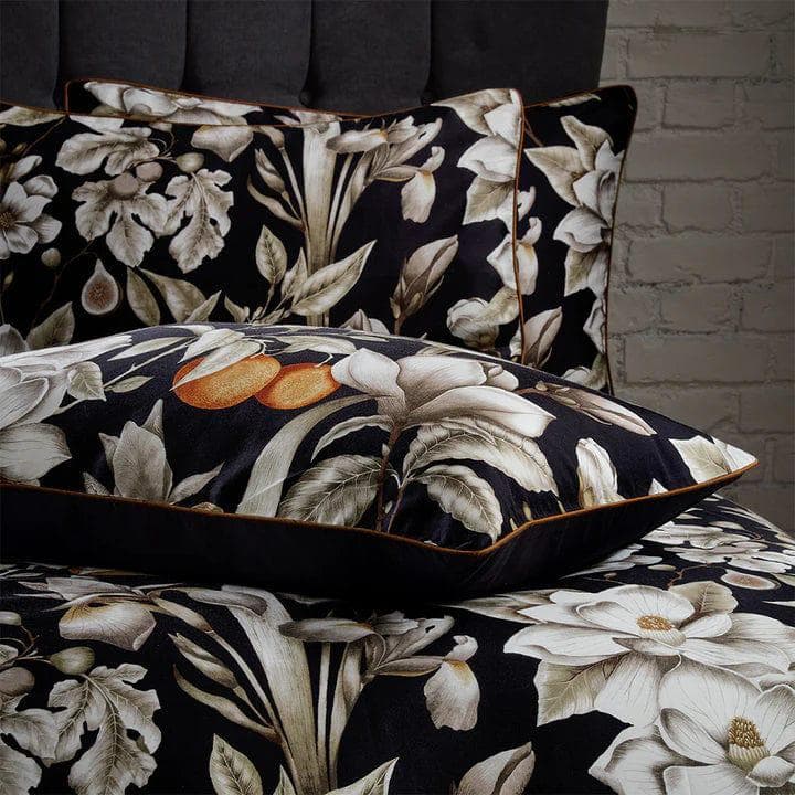 Edinburgh Weavers Interior Design Range EW Lavish Floral Printed Piped Cotton Sateen Kingsize Duvet Cover Set by Edinburgh Weavers