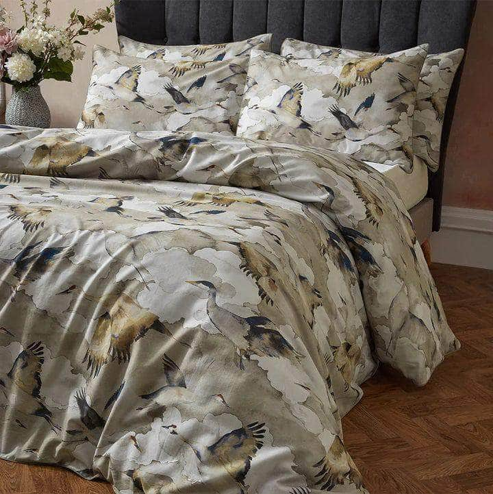 Edinburgh Weavers (Riva Home) Bedspread Natural EW Flyway Exotic Piped Kingsize Duvet Cover Set by Edinburgh Weavers