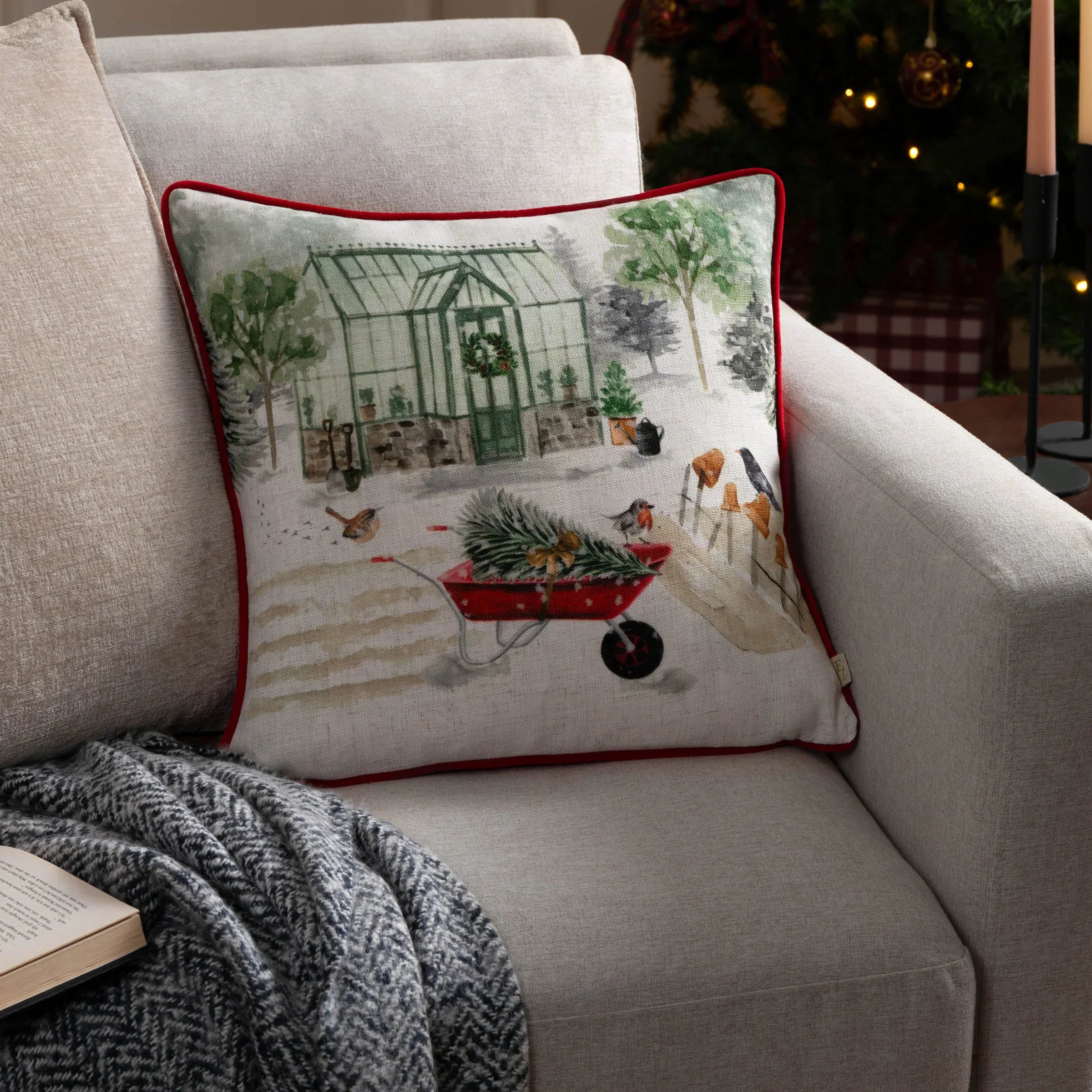 Evans Litchfield (Riva Home) Evans Lichfield Cushion 🎄 Winter Garden Printed Cushion – Multicolour  by Evans Litchfield