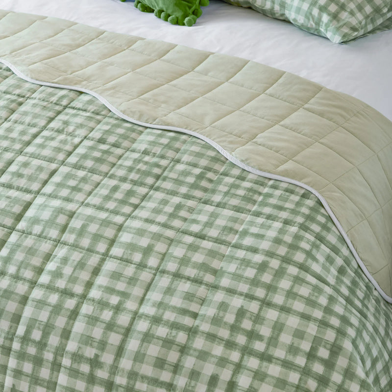 SCALLOP QUILTED BEDSPREAD SAGE  by furn