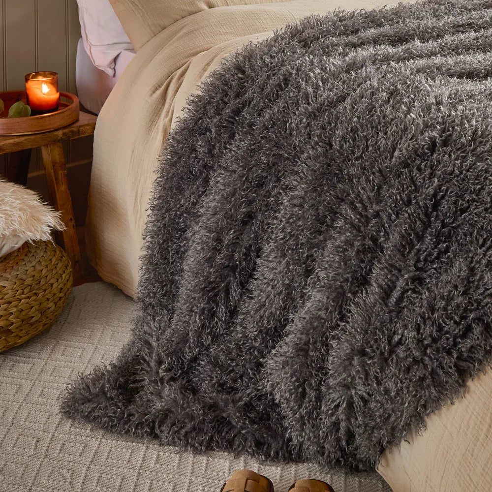 Furn (Riva Home) Bedspread/Throw Grey ROWAN FAUX FUR THROW by Furn