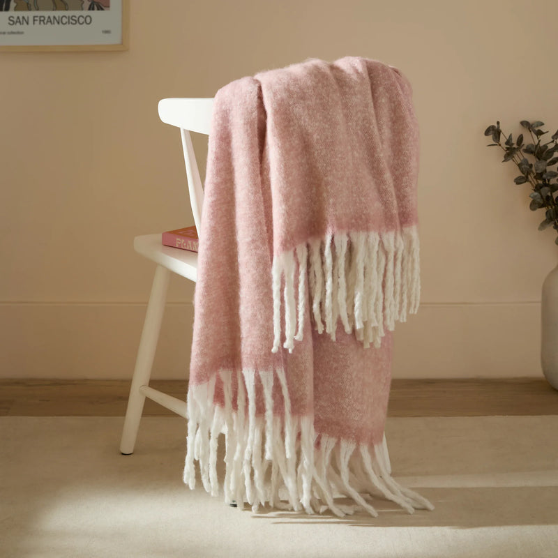 COZY WOVEN TASSELLED THROW by Furn