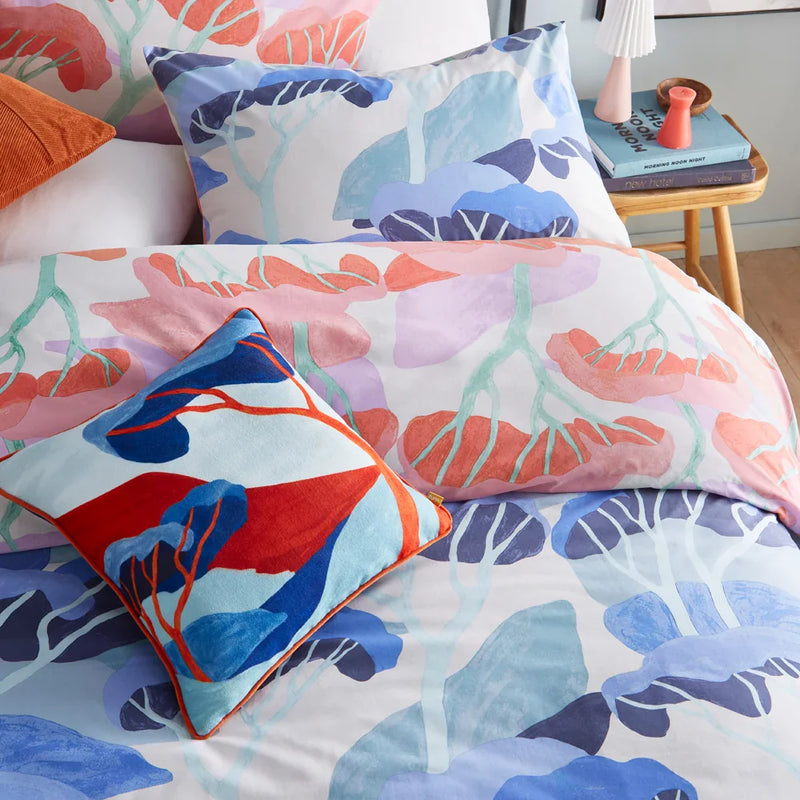 D’AZURE ABSTRACT DUVET COVER SET – MULTICOLOUR by Furn