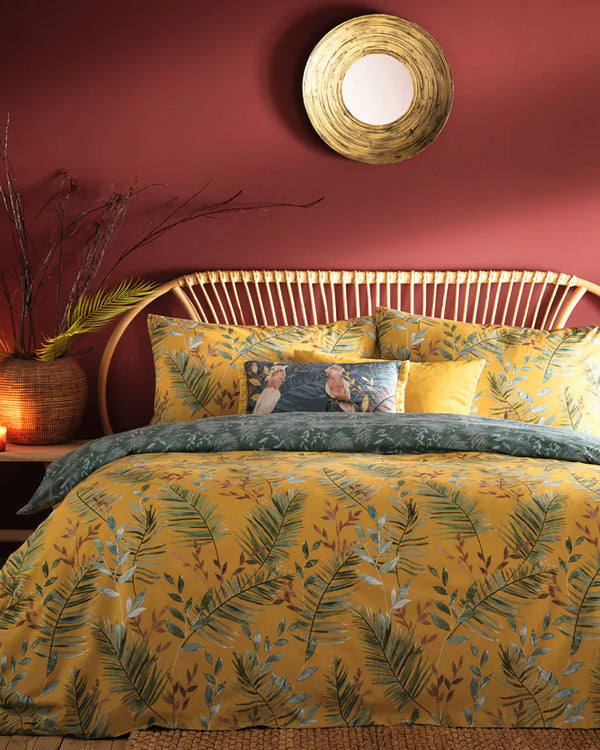 MAZARI EXOTIC JUNGLE DUVET COVER SET MUSTARD by furn