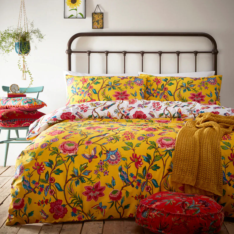 POMELO TROPICAL FLORAL DUVET COVER SET by furn