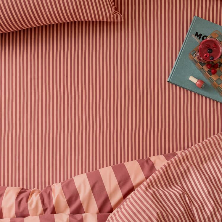 THE ULTIMATE STRIPE FITTED BED SHEET
by furn